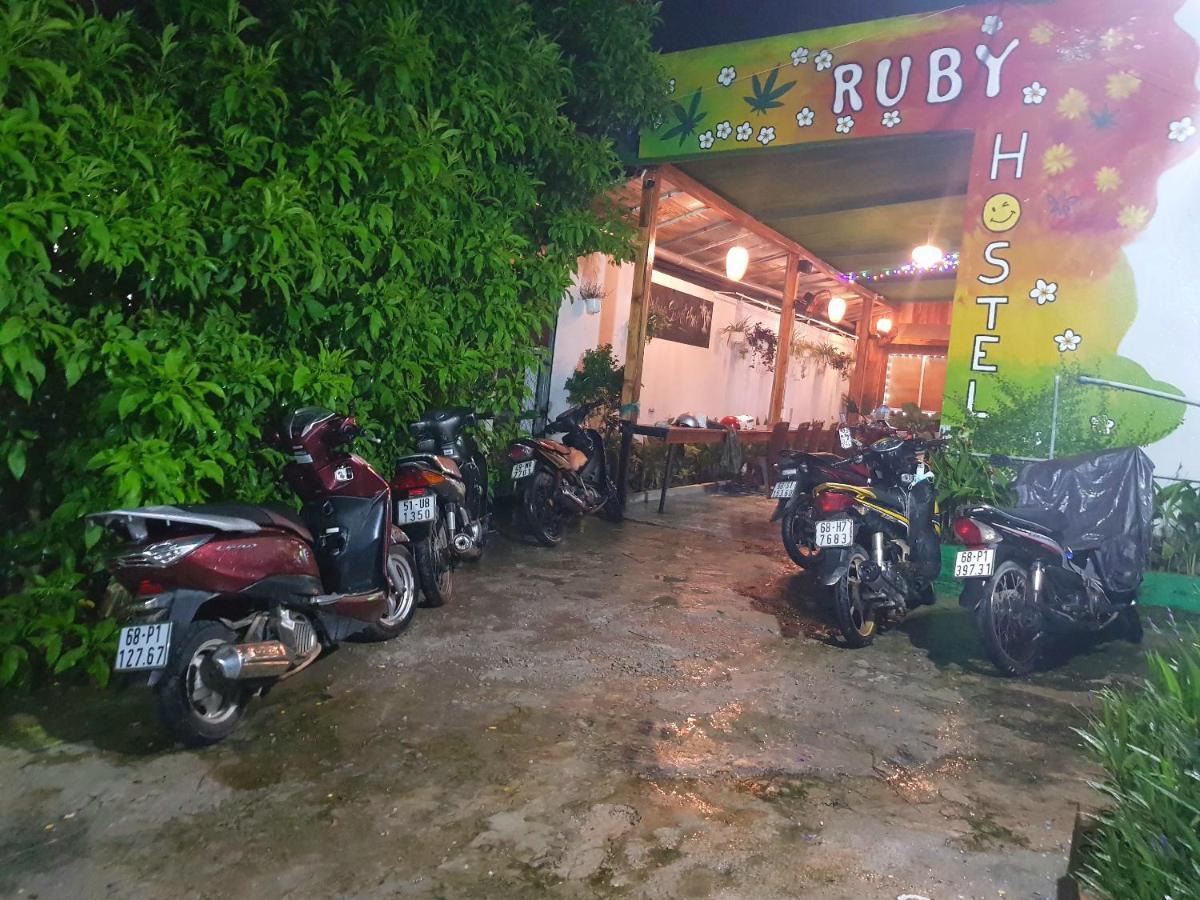 Ruby Phu Quoc Hostel Extérieur photo